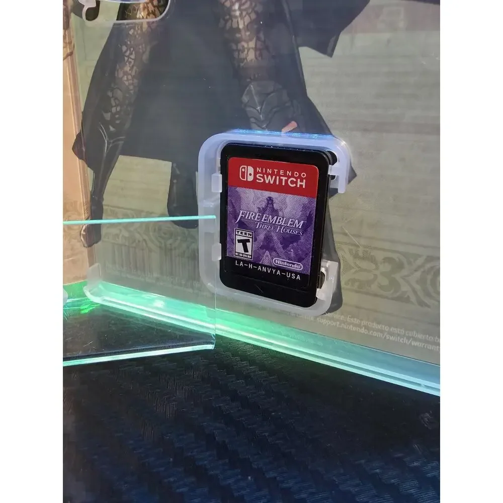 Nintendo Switch Fire Emblem: Three Houses 2019
